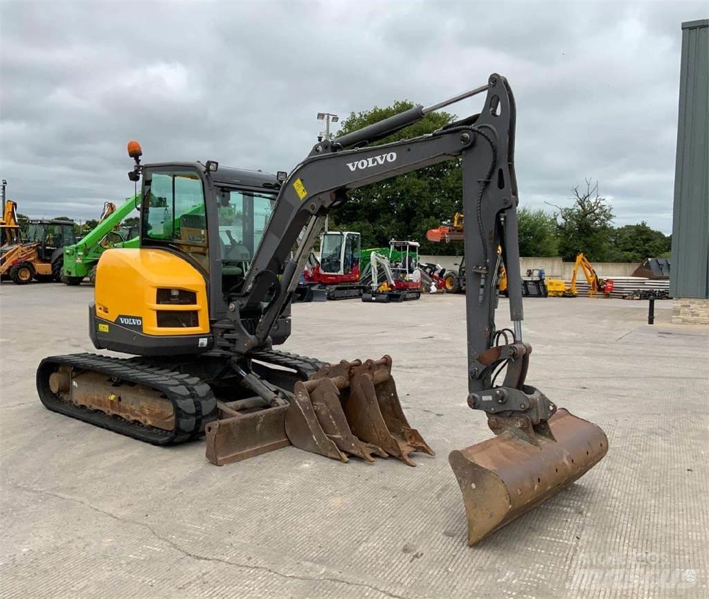 Volvo ECR50 大型油圧ショベル12t以上（パワーショベル・ユンボ）