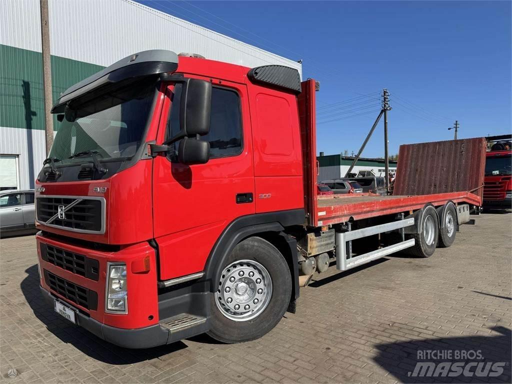 Volvo FM 9 平ボディー