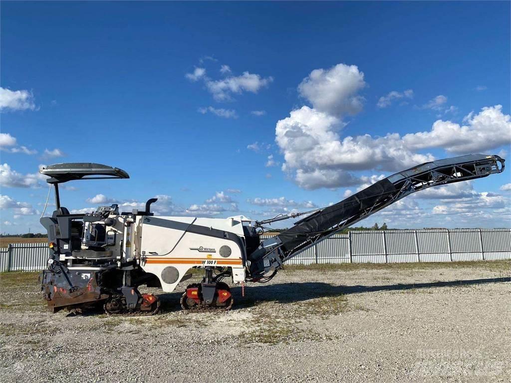 Wirtgen W100F アスファルトフィニッシャ