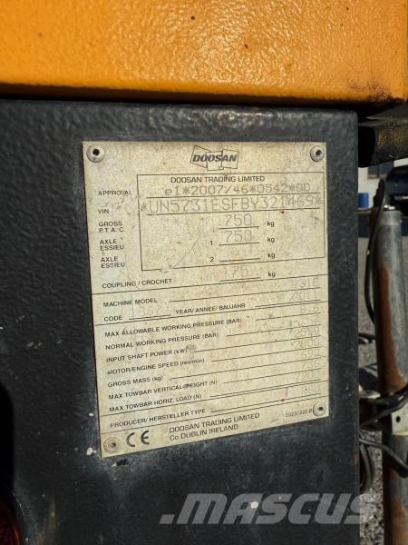 Doosan 731 E コンプレッサー