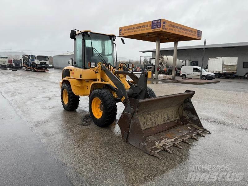 Volvo L 30 ミニローダー