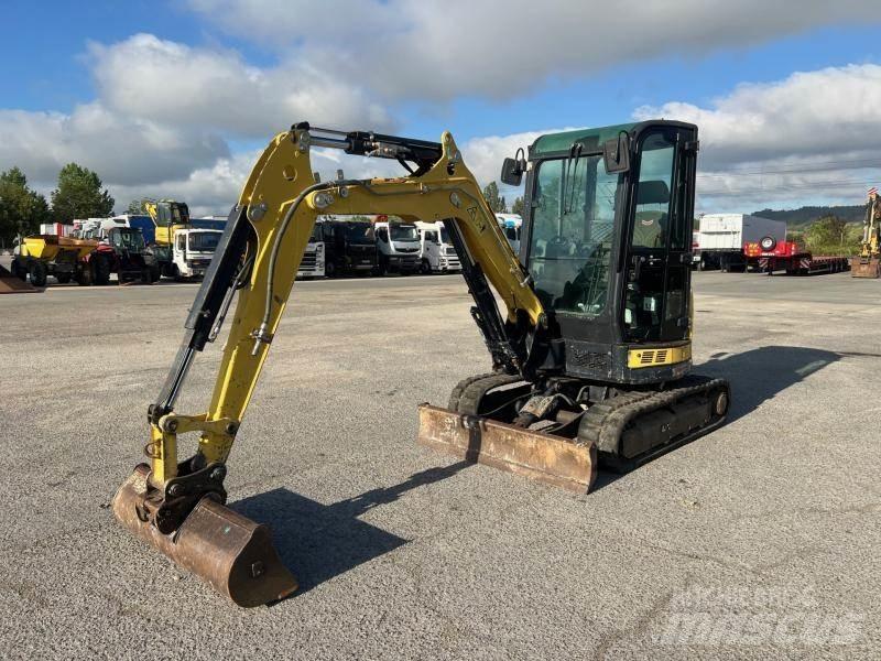Yanmar ViO33 ミニ油圧ショベル 7t以下（ミニユンボ・ミニディガー）