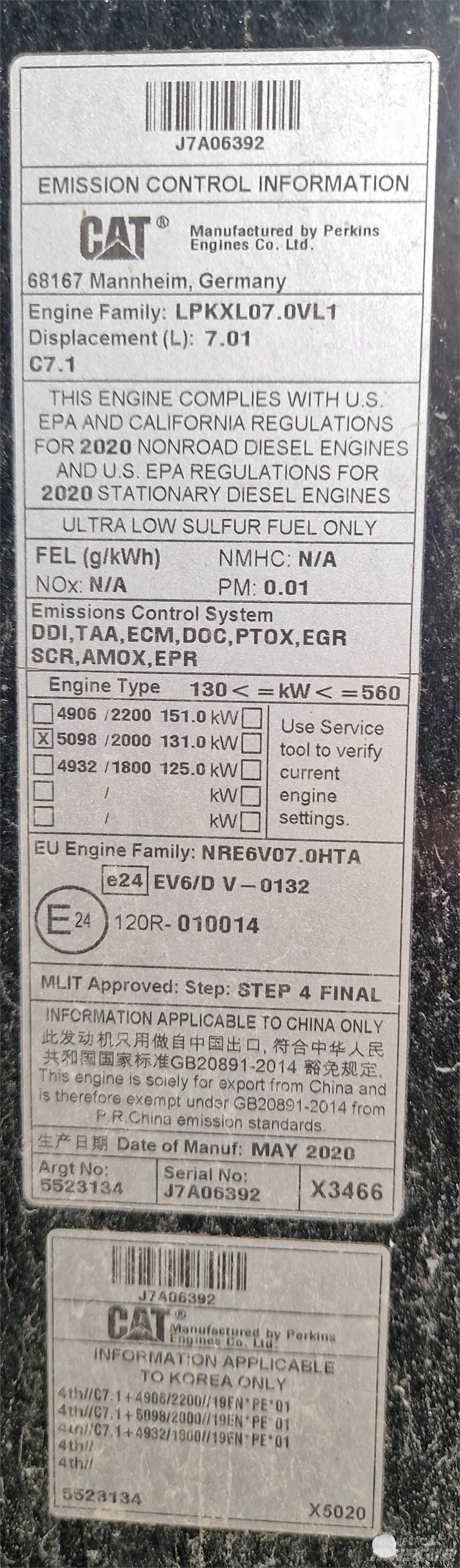 CAT 120AWD モーターグレーダー