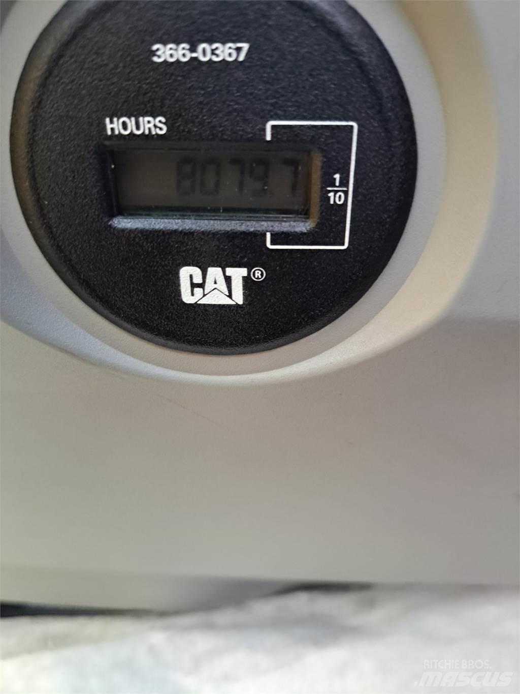 CAT 325F 大型油圧ショベル12t以上（パワーショベル・ユンボ）