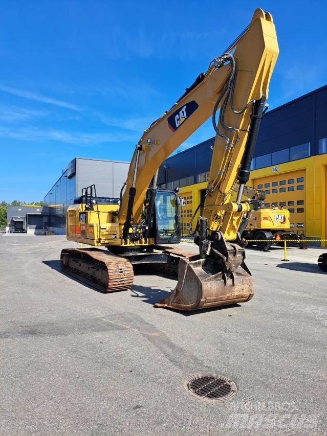 CAT 330F 大型油圧ショベル12t以上（パワーショベル・ユンボ）