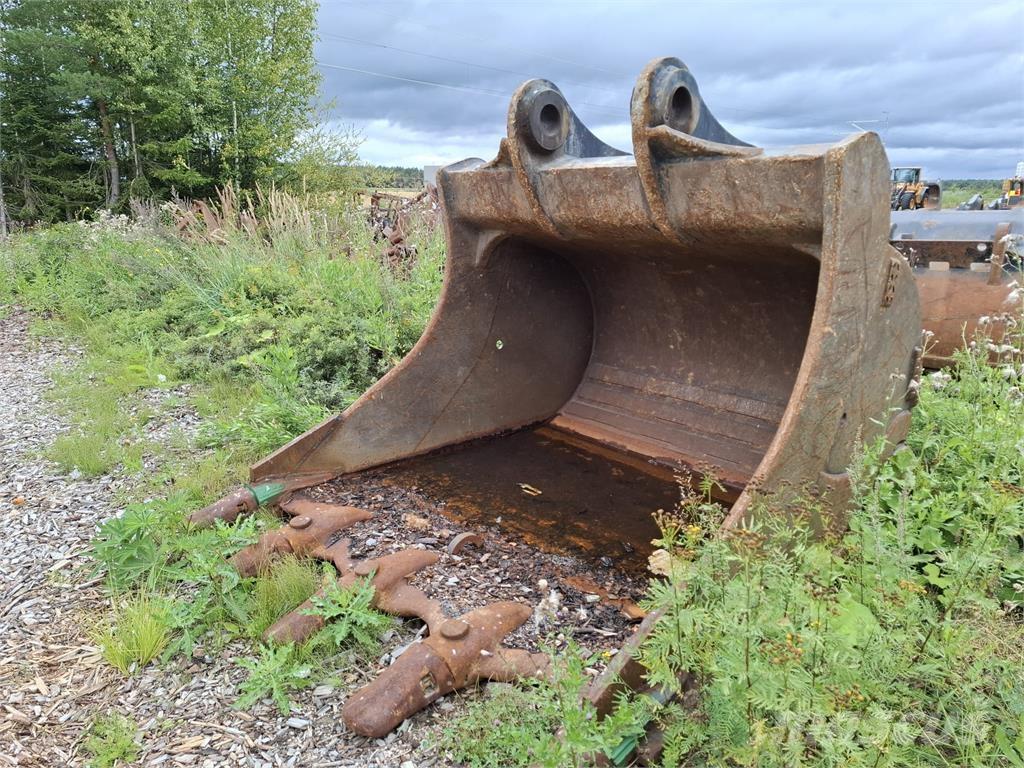 CAT 374 Leica 3D 大型油圧ショベル12t以上（パワーショベル・ユンボ）