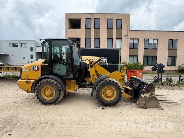 CAT 906 ホイールローダー・タイヤショベル