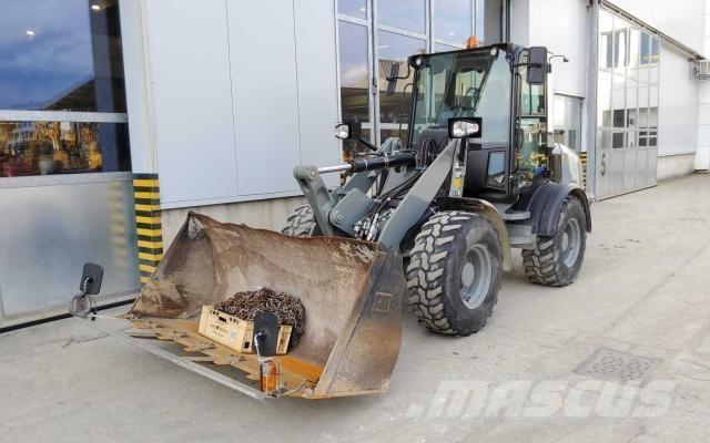 CAT 908H2 ホイールローダー・タイヤショベル