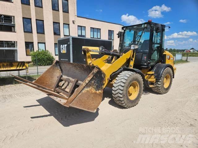 CAT 908M ホイールローダー・タイヤショベル