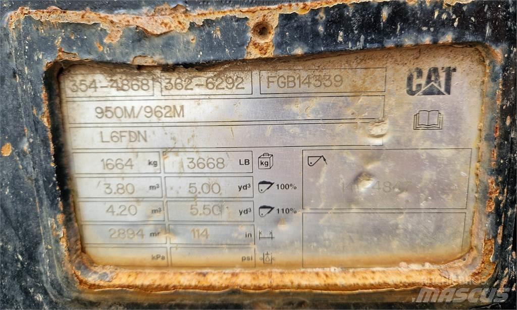 CAT 962M ホイールローダー・タイヤショベル