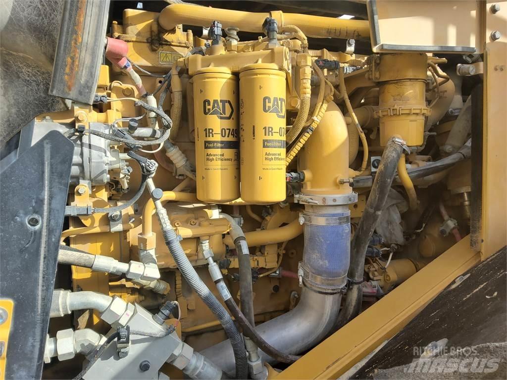 CAT 982M ホイールローダー・タイヤショベル