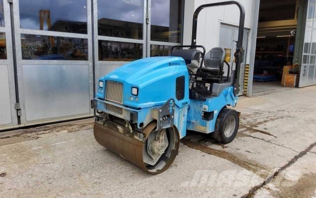 CAT CC2.6 コンバインドローラ