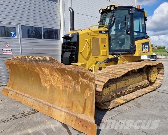 CAT D6K2 ブルドーザー