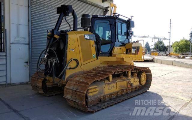 CAT D7E LGP ブルドーザー