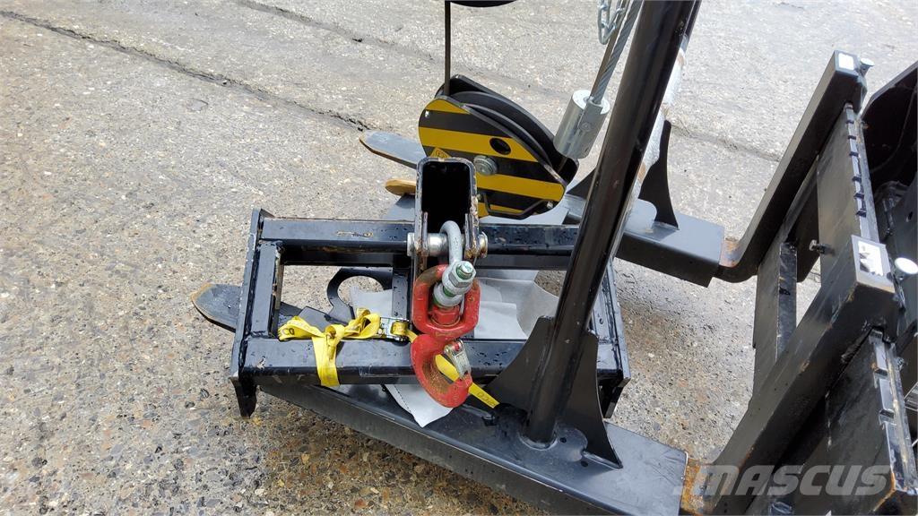 Manitou MRT1845 テレスコーピックハンドラー