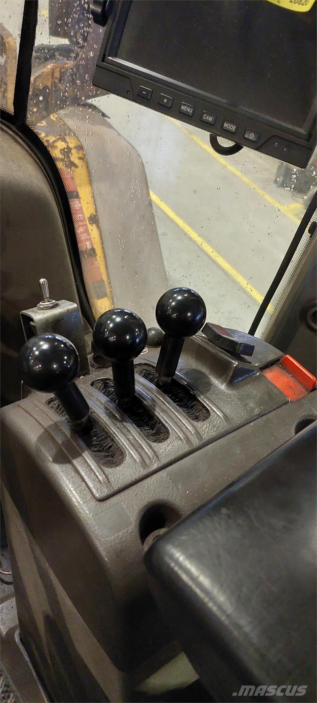 Volvo L120F ホイールローダー・タイヤショベル