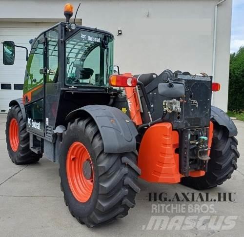 Bobcat TL 38.70 農業用テレハンドラー