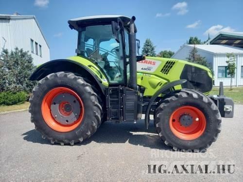 CLAAS Axion 810 トラクター
