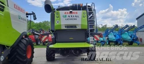 CLAAS Lexion 660 コンバイン