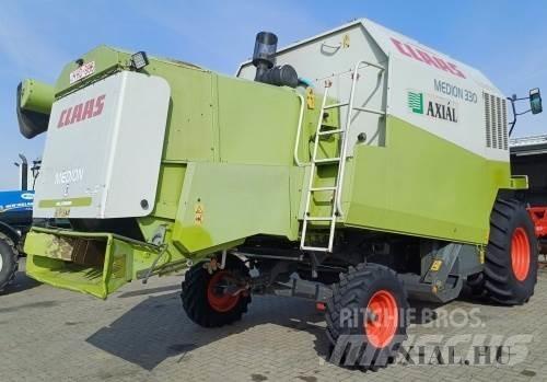 CLAAS Medion 330 コンバイン