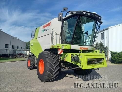 CLAAS Tucano 440 コンバイン