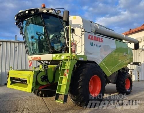 CLAAS TUCANO 570 コンバイン