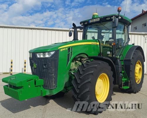 John Deere 8345R トラクター
