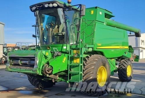 John Deere T660 コンバイン