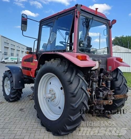 MTZ 1221.3 トラクター