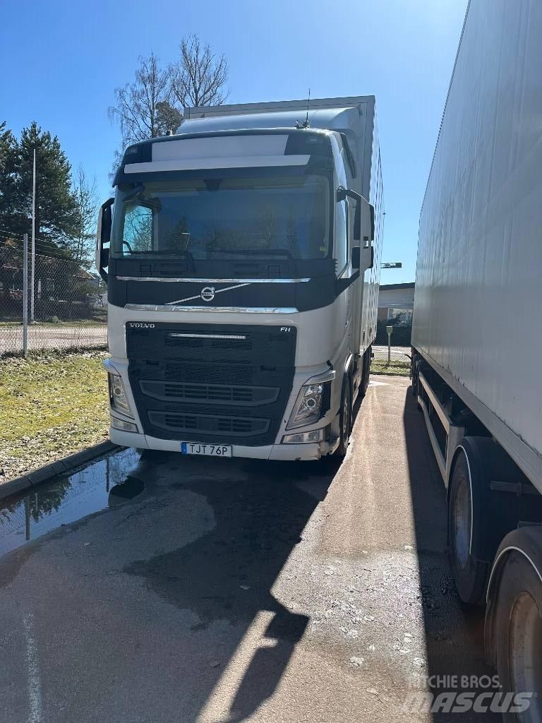 Volvo FH 12 540 冷凍冷蔵車
