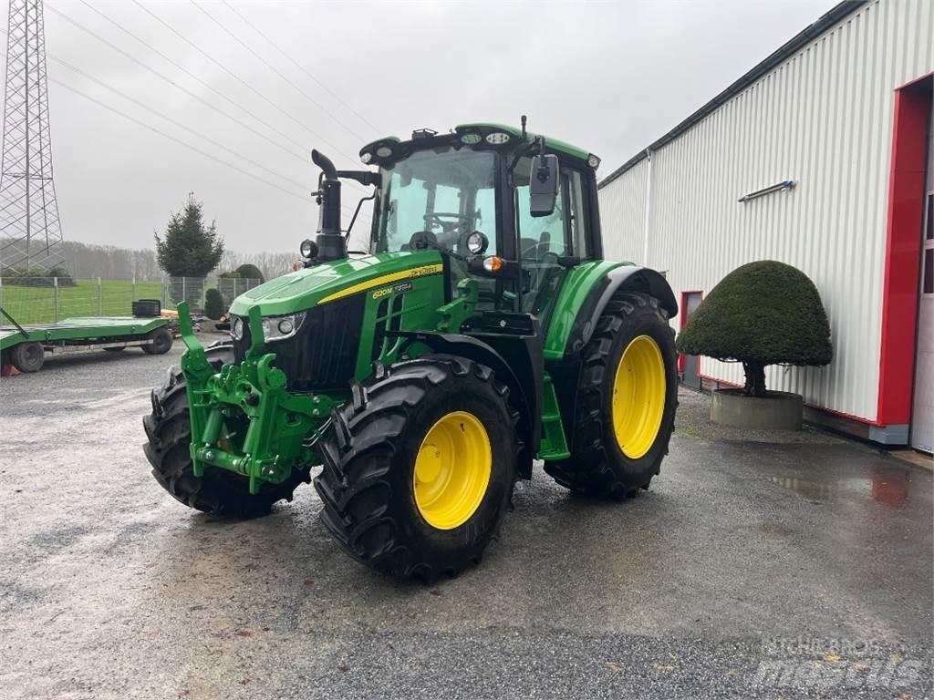 John Deere 6120M トラクター