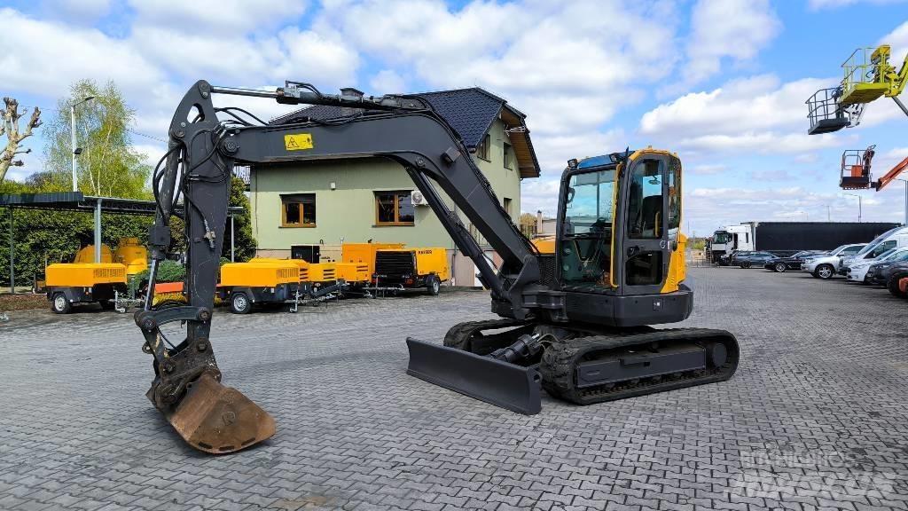 Volvo ECR 88 D 中型油圧ショベル 7ｔ-12ｔ（ユンボ・パワーショベル・バックホー）