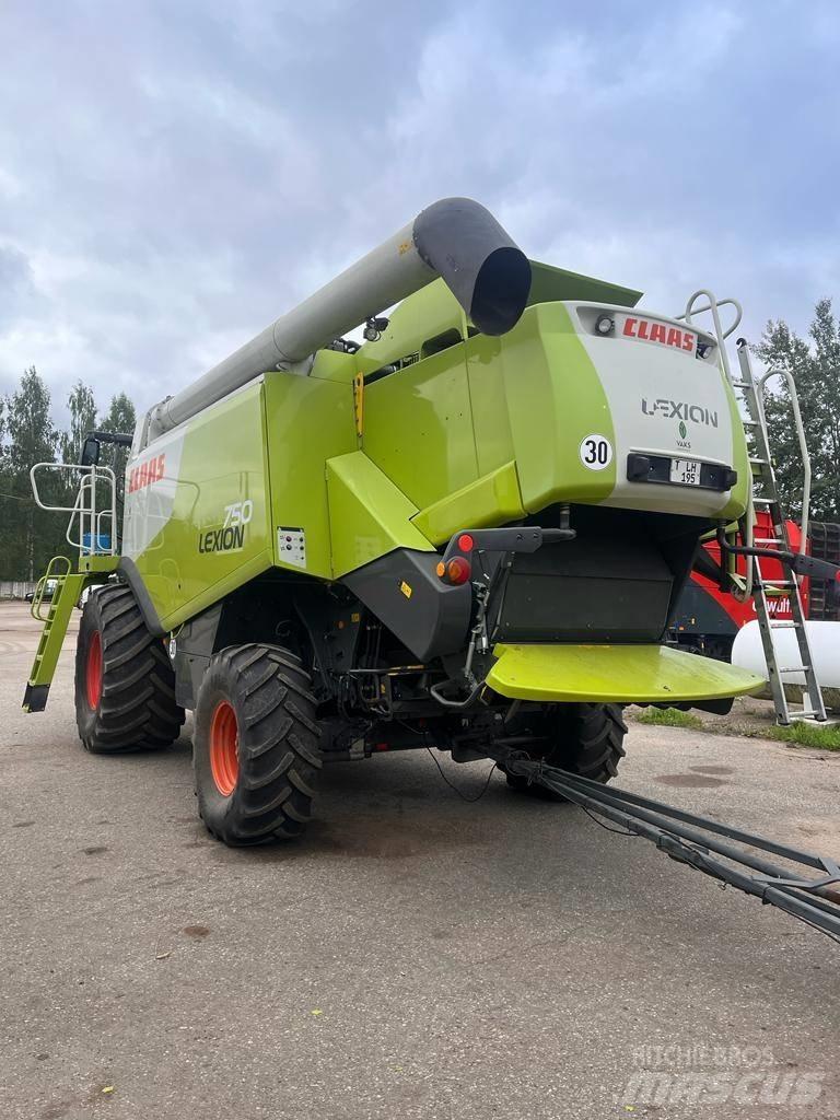CLAAS Lexion 750 コンバイン