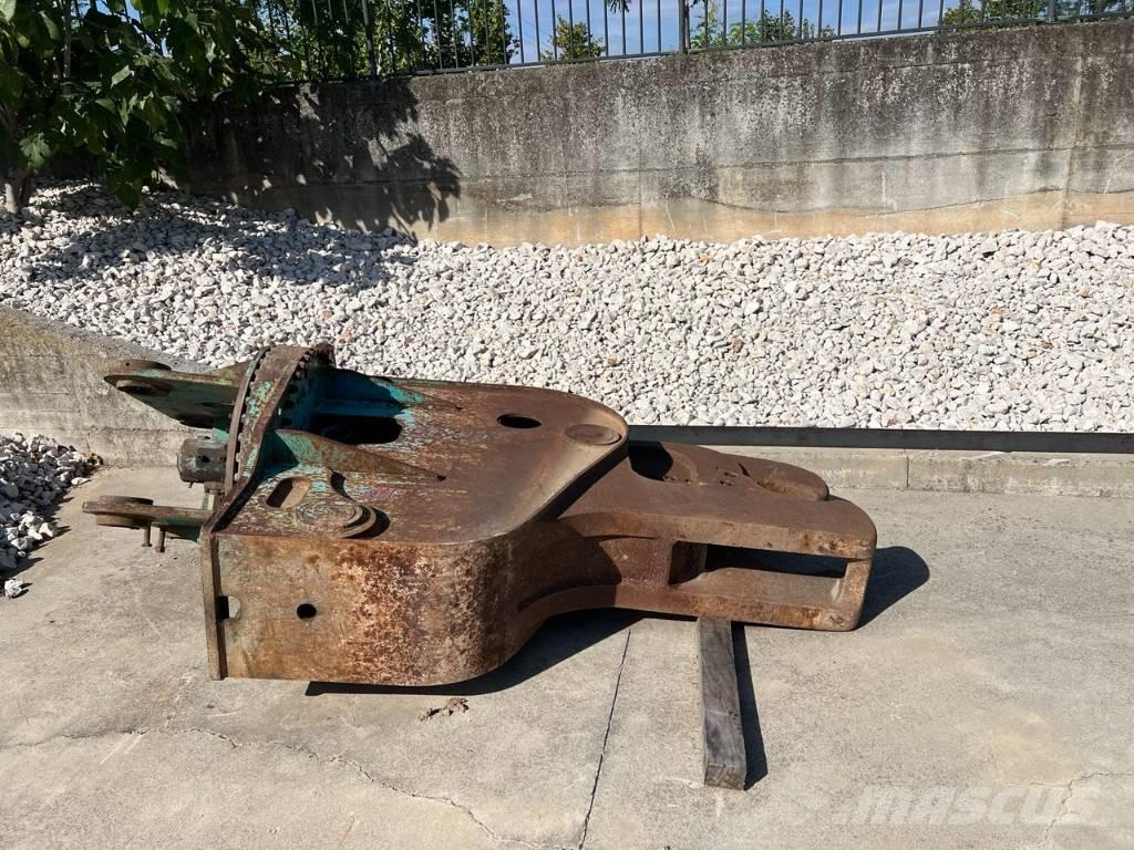 CMI fr 26 グラップル