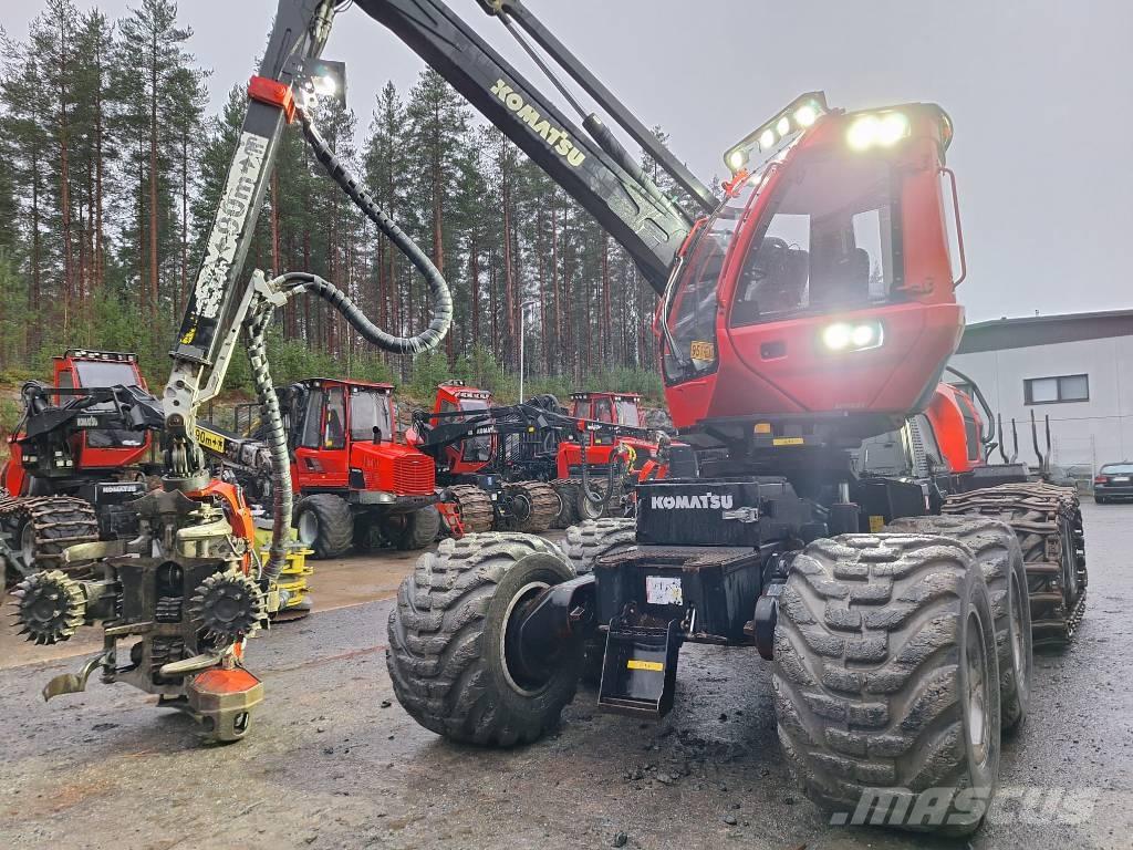 Komatsu 901 XC ハーベスター