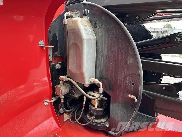 Manitou 170AETJ-L ブームリフト　屈伸型