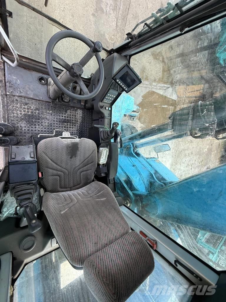 Terex Fuchs MHL 340 廃棄物／工業産廃処理機