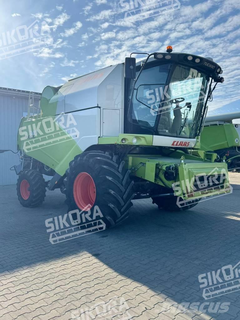 CLAAS Tucano 340 コンバイン