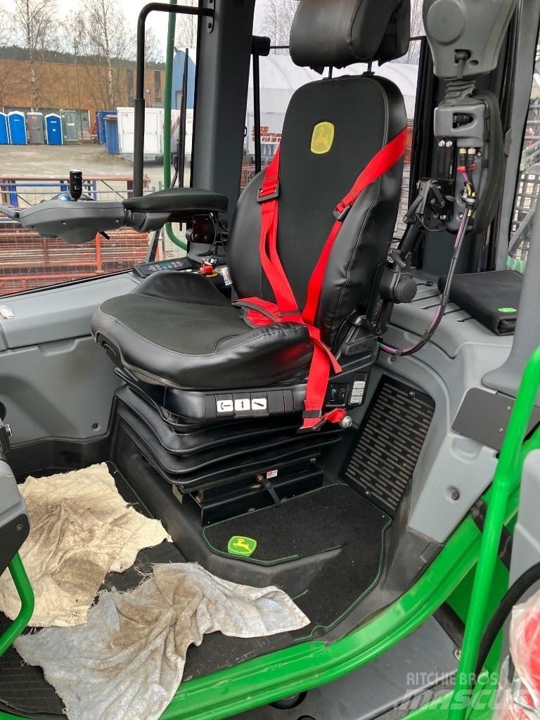 John Deere 1510G フォワーダー