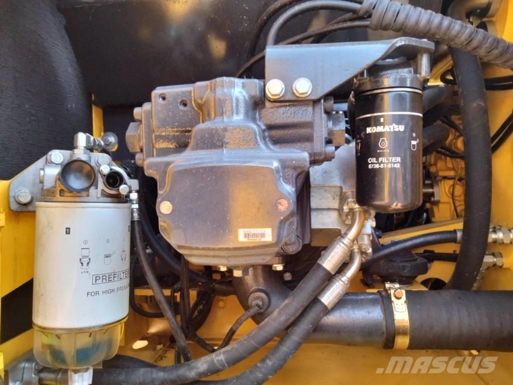 Komatsu PC 240 大型油圧ショベル12t以上（パワーショベル・ユンボ）