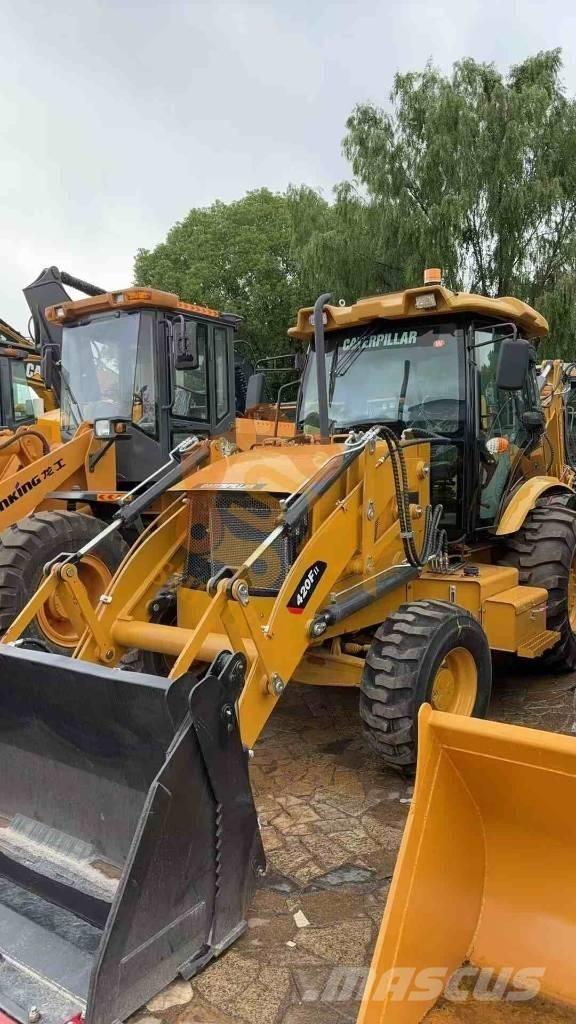 CAT 420 F バックホーローダー
