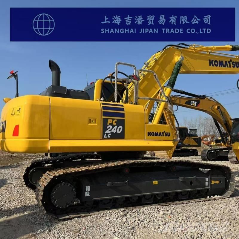Komatsu PC 240 大型油圧ショベル12t以上（パワーショベル・ユンボ）
