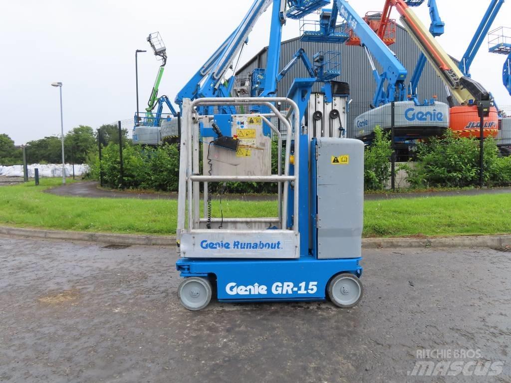 Genie GR 15 垂直昇降型リフト