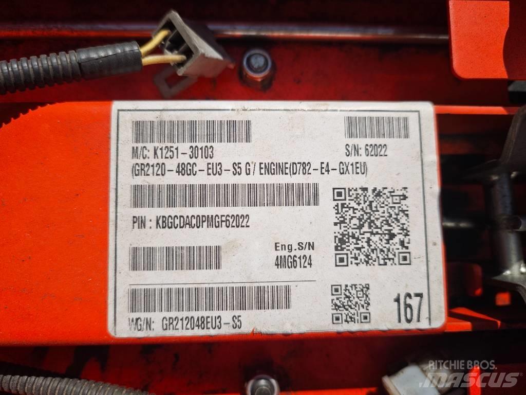 Kubota GR 2120 乗用・自走モア/芝刈り機