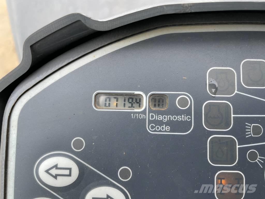 Hamm HD 13 VV タンデムローラ