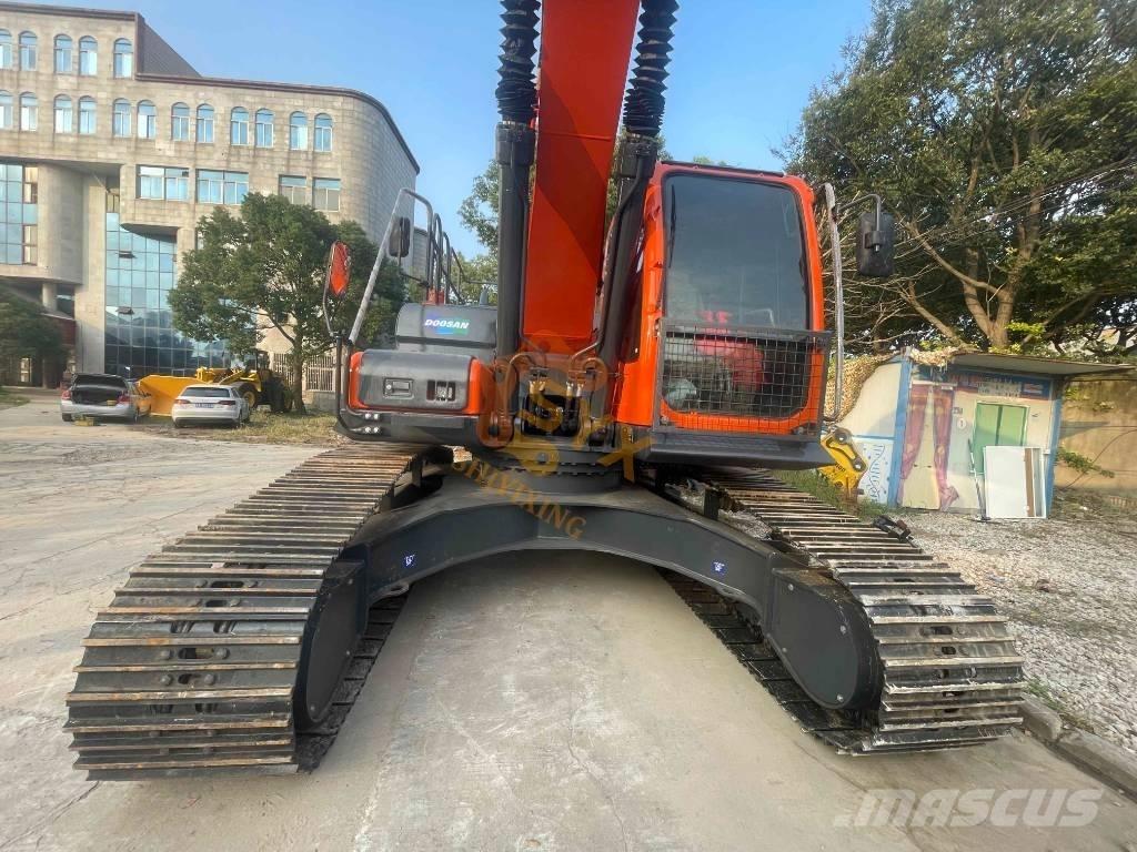 Doosan DX300LC-9C 大型油圧ショベル12t以上（パワーショベル・ユンボ）