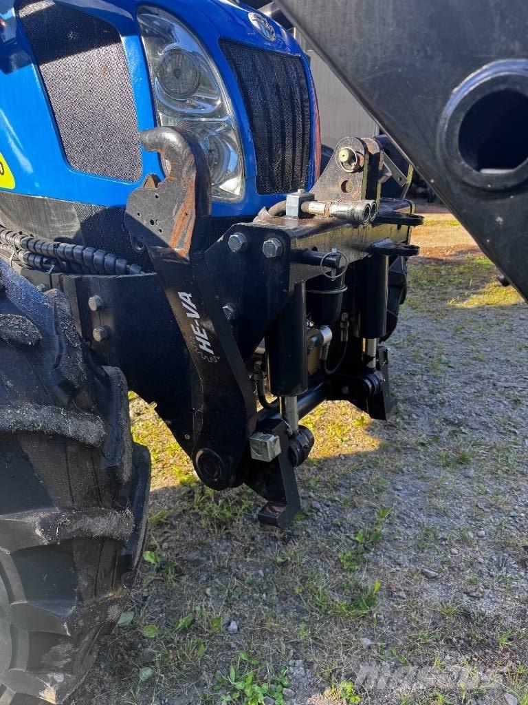 New Holland T 5040 トラクター