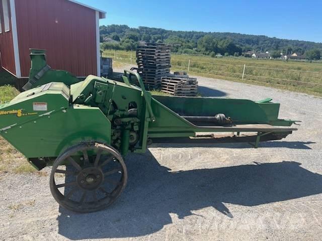 John Deere 3950 フォレージハーベスター