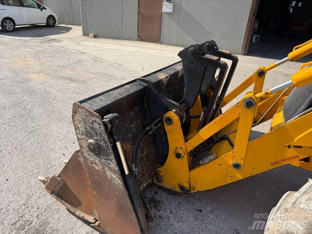 JCB 3 CX バックホーローダー