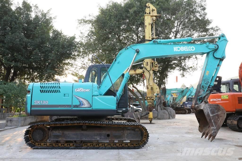 Kobelco SK 130 LC 大型油圧ショベル12t以上（パワーショベル・ユンボ）